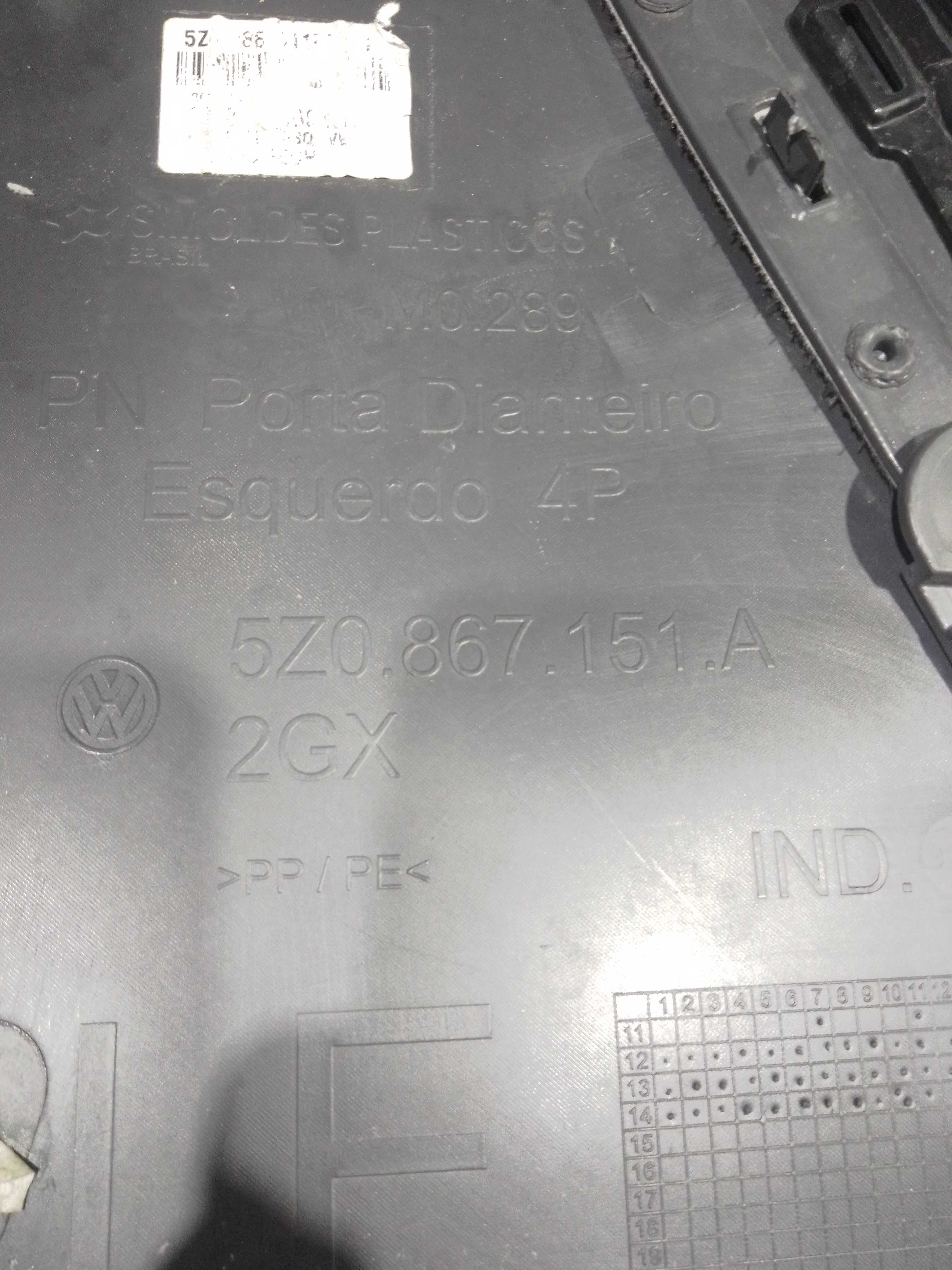 Forro Porta Dianteira Esquerdo Volkswagen Fox 2014 2015 9