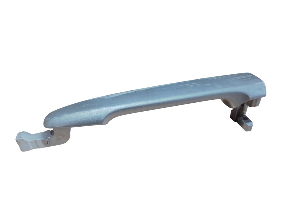 Macaneta Externa Dianteira Direita Mitsubishi Outlander  Prata