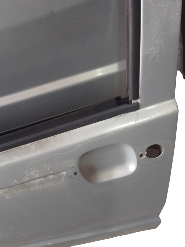 Porta Dianteira Esquerda Fiorino Fiat 1996 A 2000 Dianteira Esquerdo Prata 4