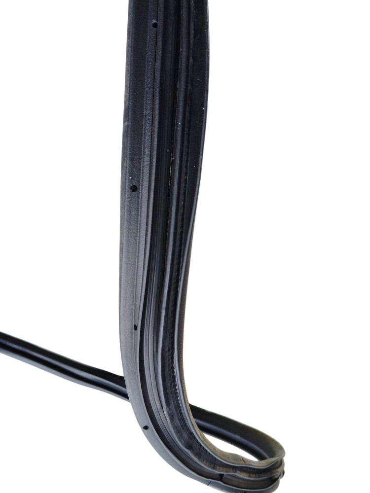 Borracha Vedação Porta Dianteira Direita Xsara Picasso 00/11 Preto 2