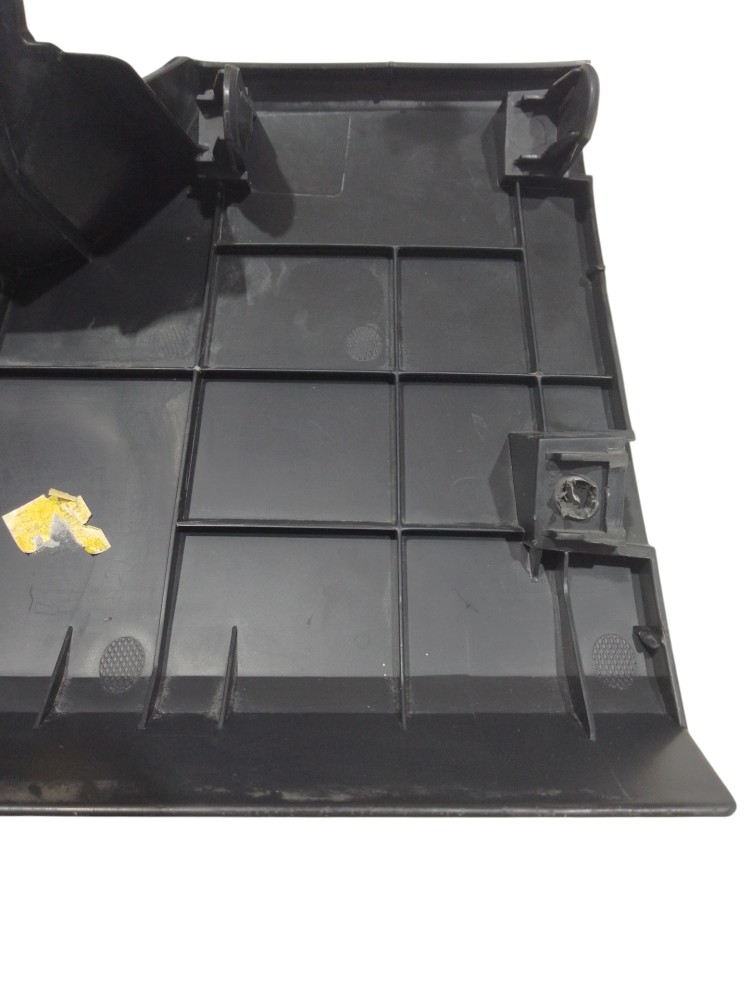 Moldura Inferior Direito Painel Nissan March 2010. 2021 Preto 7