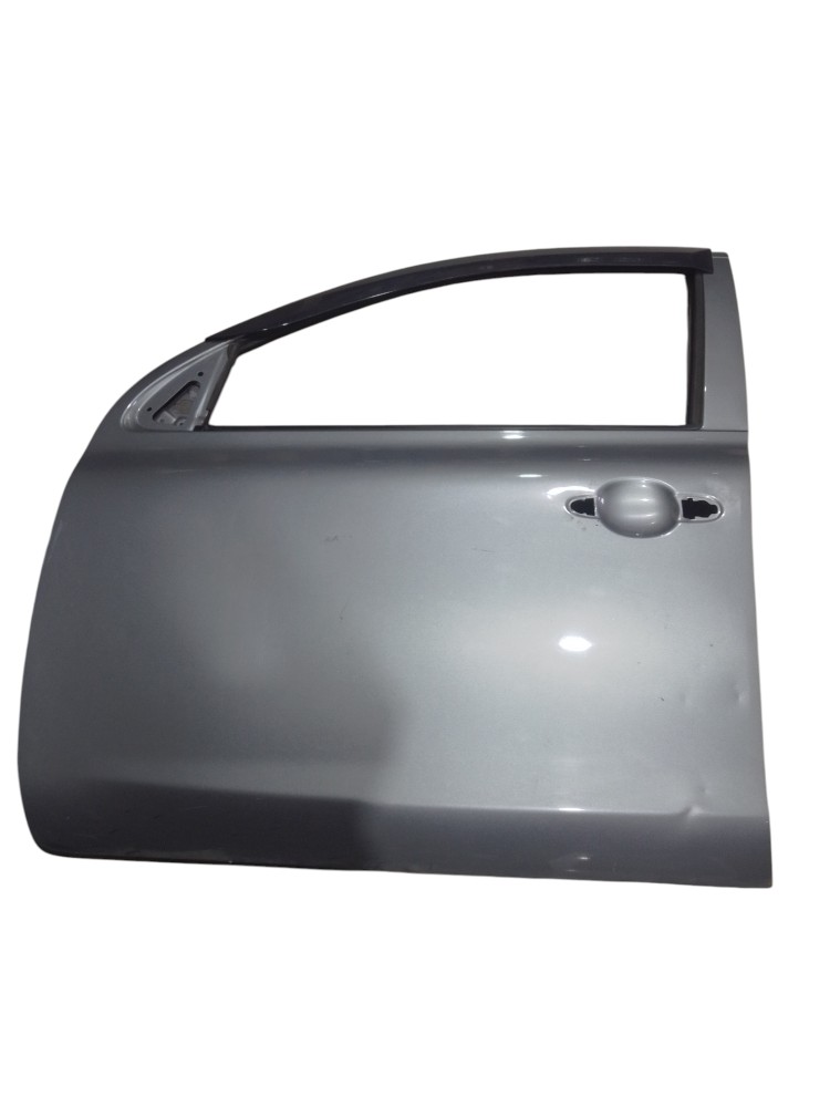 Porta Dianteira Esquerdo Nissan March 2011 2012 Dianteira Esquerdo Cinza 6