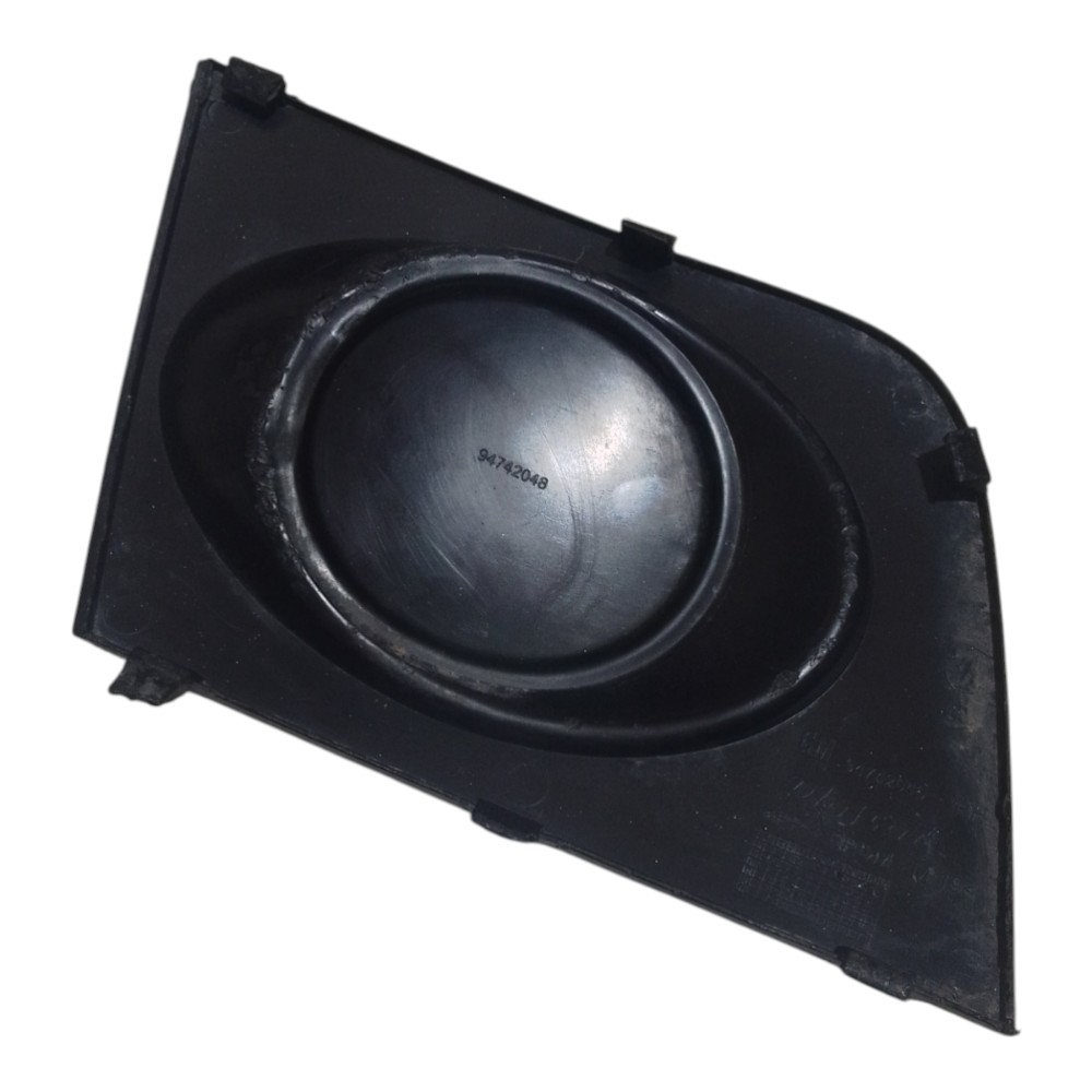 Moldura Farol Milha Direita Agile 09/13 94742048 Preto Direito 6