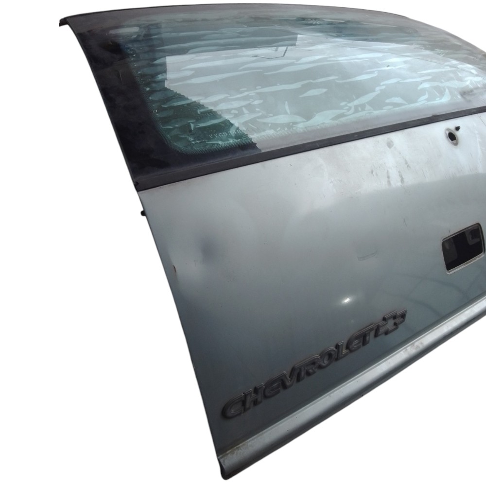 Tampa traseira porta-malas Chevrolet blazer 1997 2