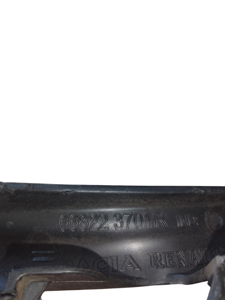 Acabamento Moldura Churrasqueira Ld Renault Sandero 2015/20 Preto 5