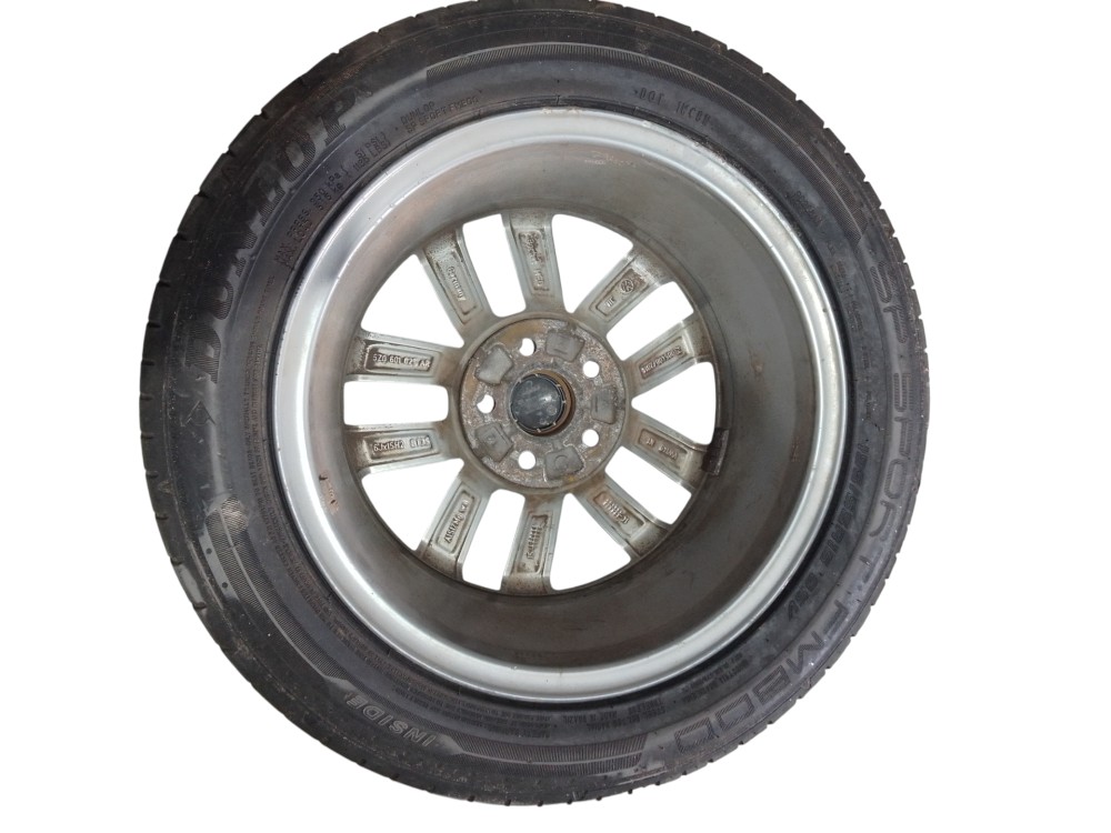 Roda aro 15 Volkswagen Fox original pneu meia vida prata 5