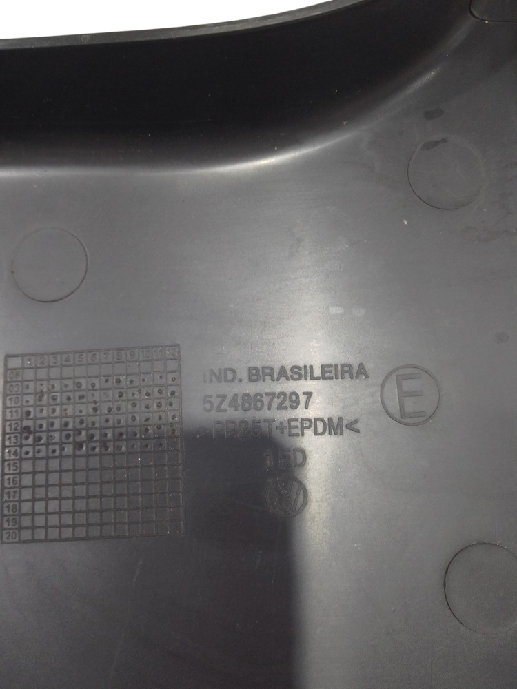 Acabamento coluna moldura inferior esquerdo fox 2009 a 2014 4