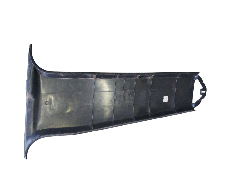 Moldura Coluna Central Direito Golf Preto 1h4867298 1995/02 2