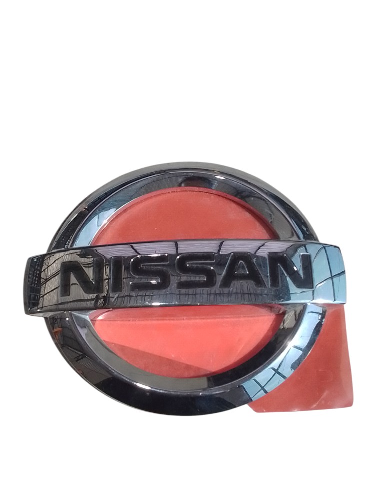 Emblema Tampa Traseira Nissan March 2012 A 2019 Cromado Cromado 5