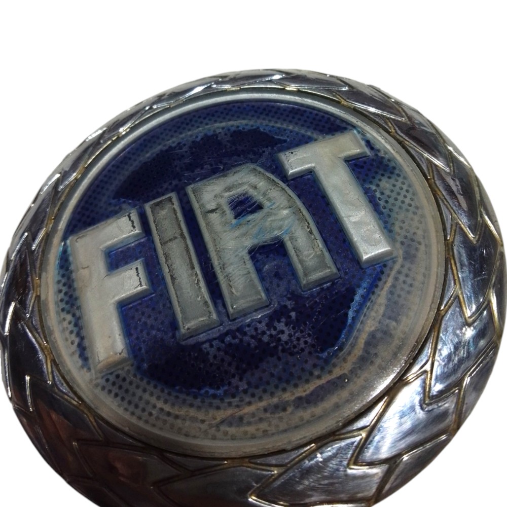 Emblema Grade Fiat Uno Mille 2007 / 2008 4