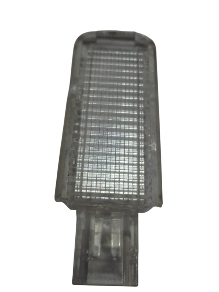 Luz Cortesia Porta-malas Volkswagen Fox Spacefox 2014 2015 4