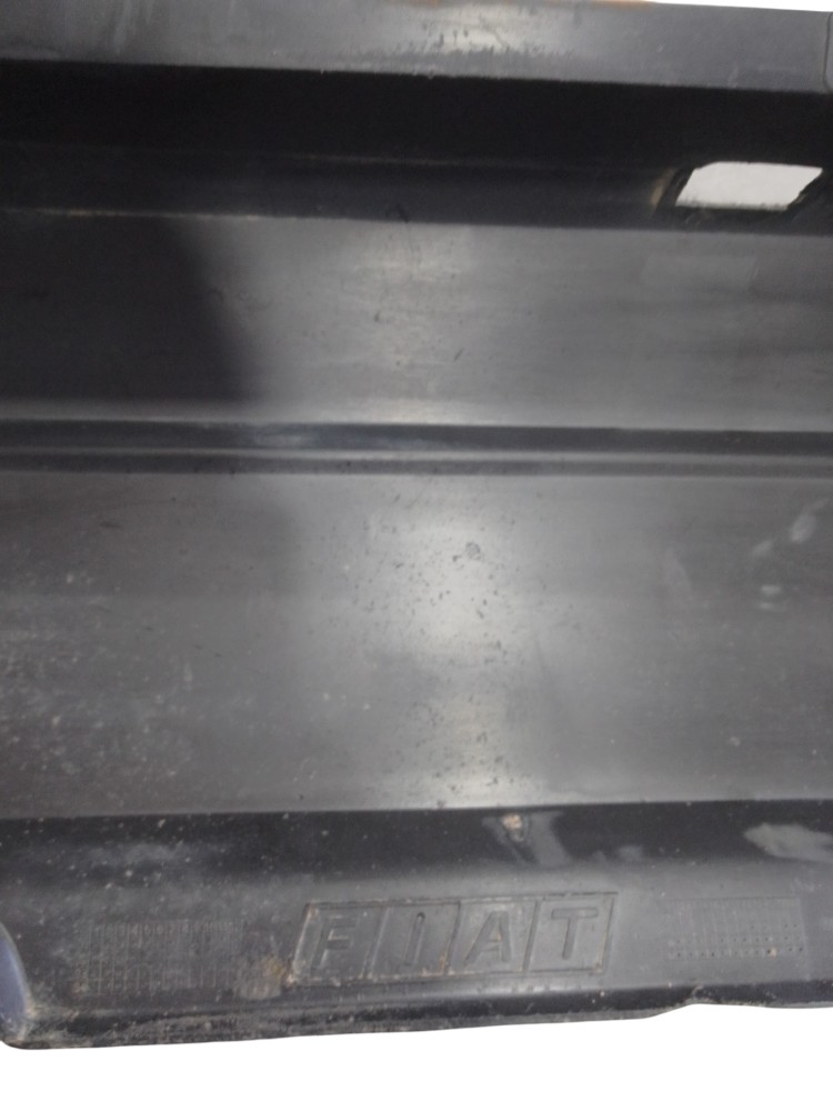 Parachoque Traseiro Fiat Uno Fiorino Prêmio 1984 2013 9