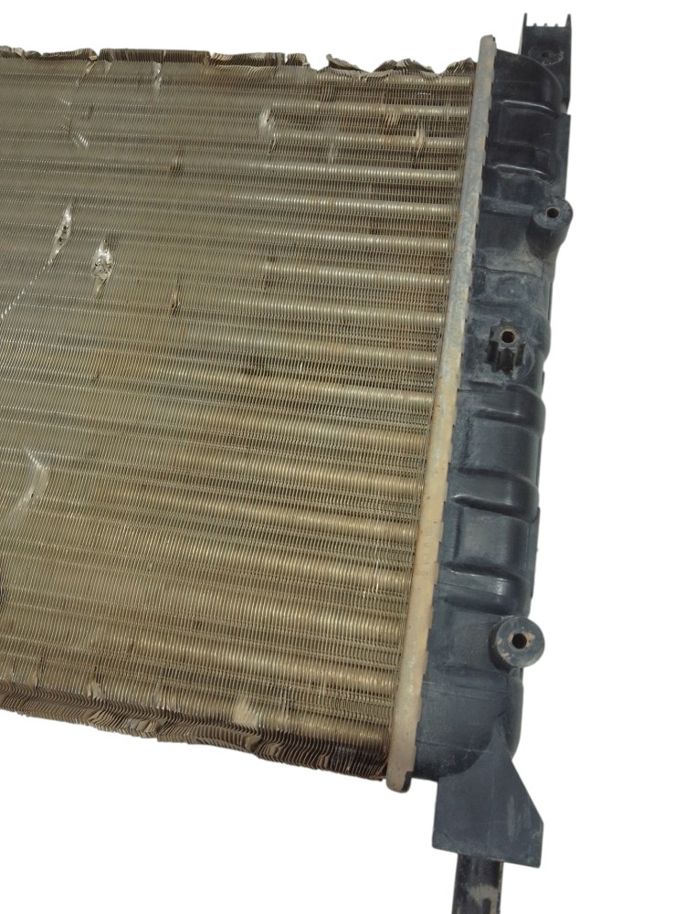 Radiador Fiat Uno Mille Fiorino Elba 1994 2000 7