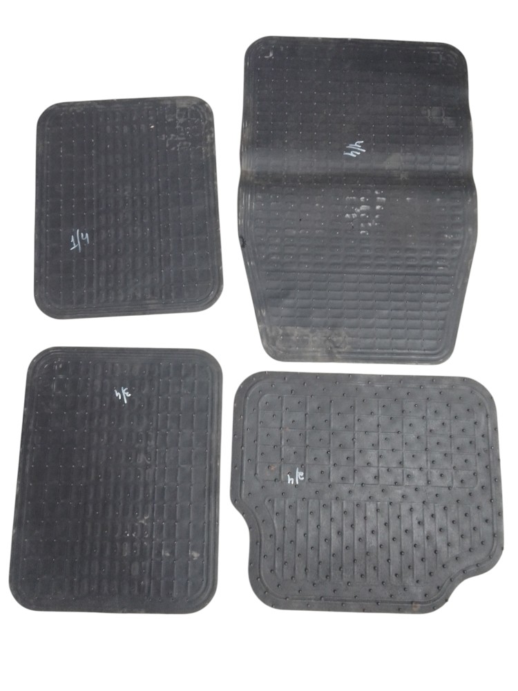 Tapetes Automotivo Fiat Uno Fiorino Rlba Prêmio 2003 2008 4 Preto 4