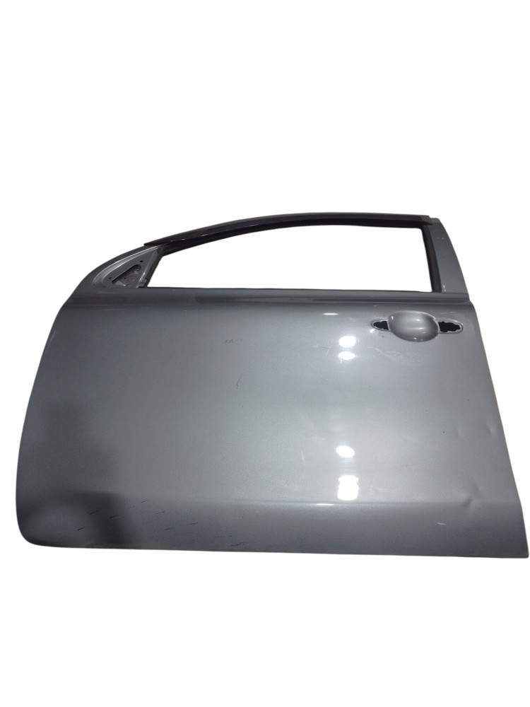Porta Dianteira Esquerdo Nissan March 2011 2012 Dianteira Esquerdo Cinza 8