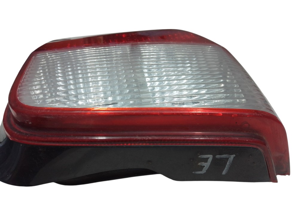 Lanterna Esquerda Fiat Uno Mille Fiorino 2008 3