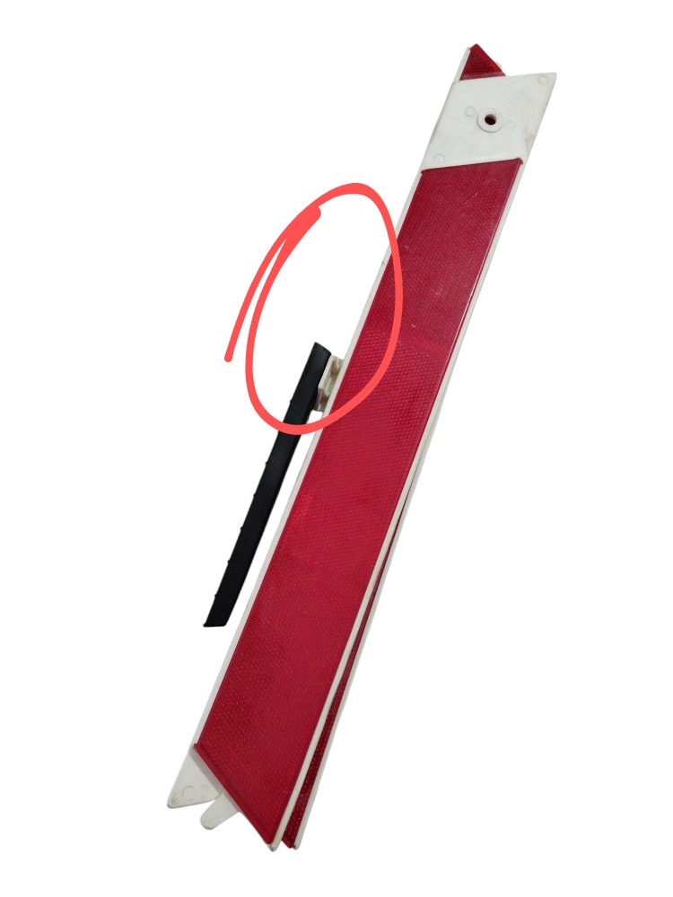 Triângulo Segurança Automotivo Universal Base Com Detalhes 8