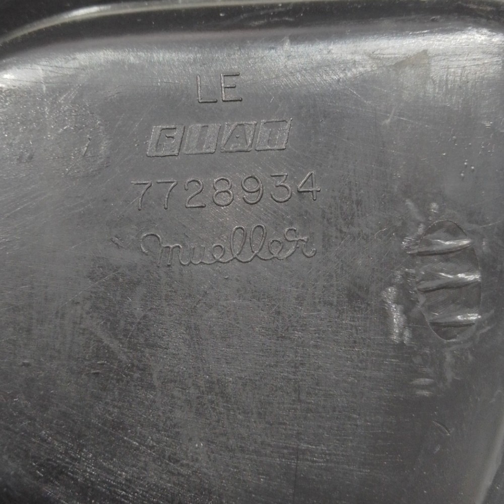 Duto Saida Ar Esquerdo Fiat Uno Mille V19 Et 5301 Preto 4