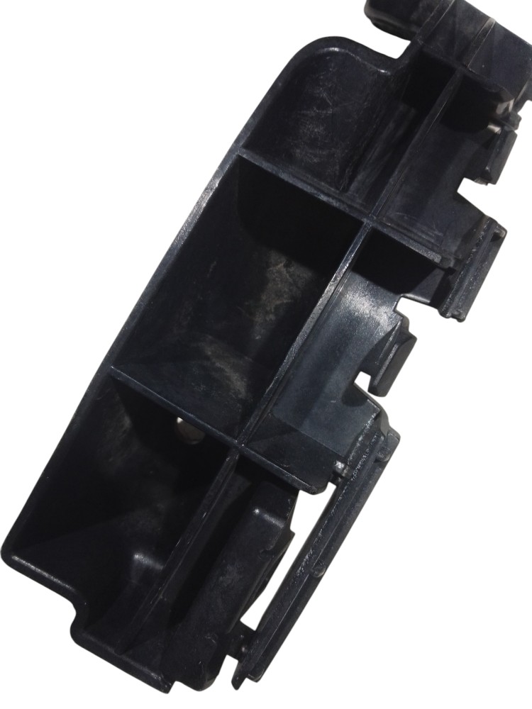 Guia suporte parachoque Volkswagen esquerdo original Fox 2014 2020 3