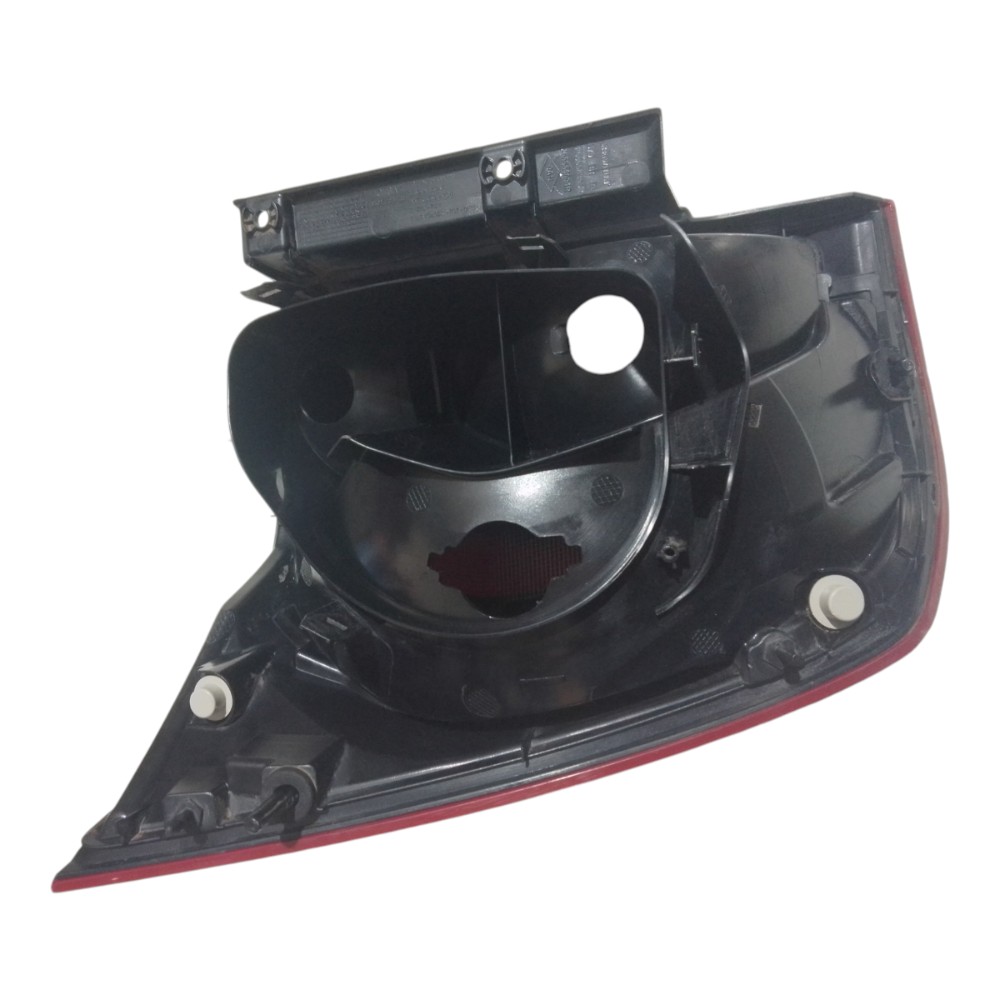 Lanterna Esquerdo Renault Oroch 2018/2023 265558355r Esquerdo/motorista Vermelho 15