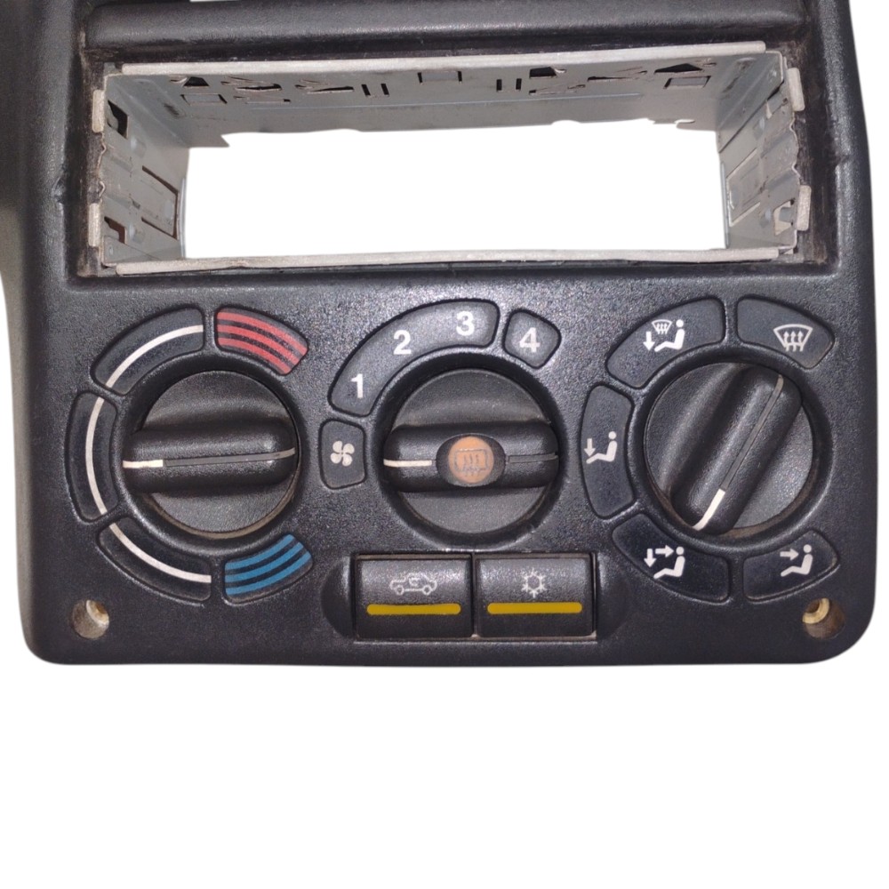 Moldura Central Painel Gm Astra 1993 1997 90450435 Difusor 6
