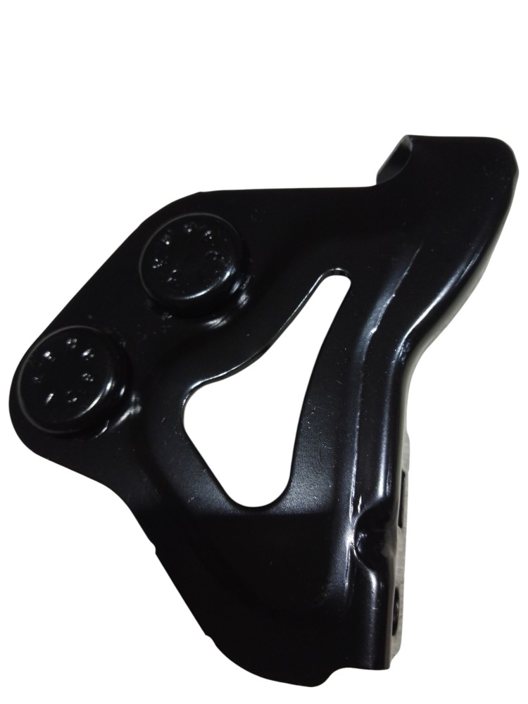 Suporte lateral parachoque dianteiro Chevrolet Onix 2017 19 2