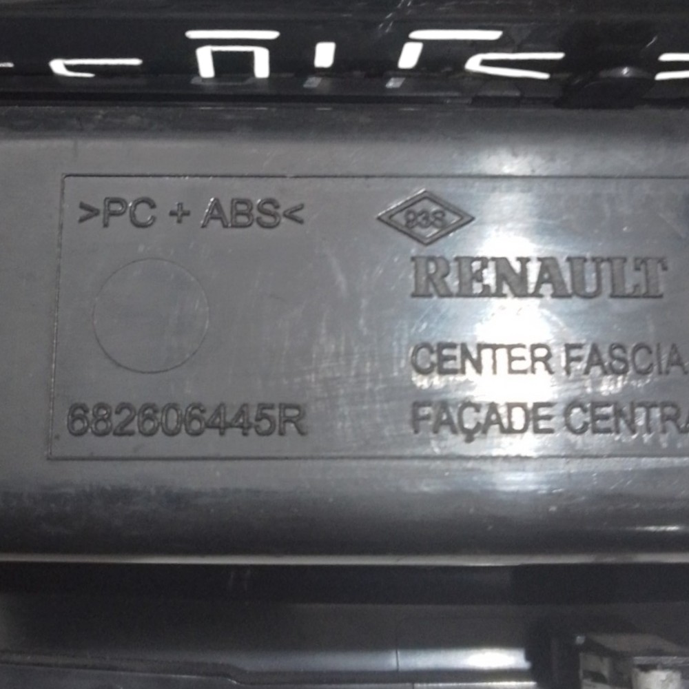 Moldura Painel Difusor Renault Sandero 2015/2020 Original Preto 9