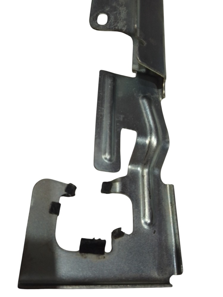 Base Nissan March Porta Malas 2012 2016 Aço 8