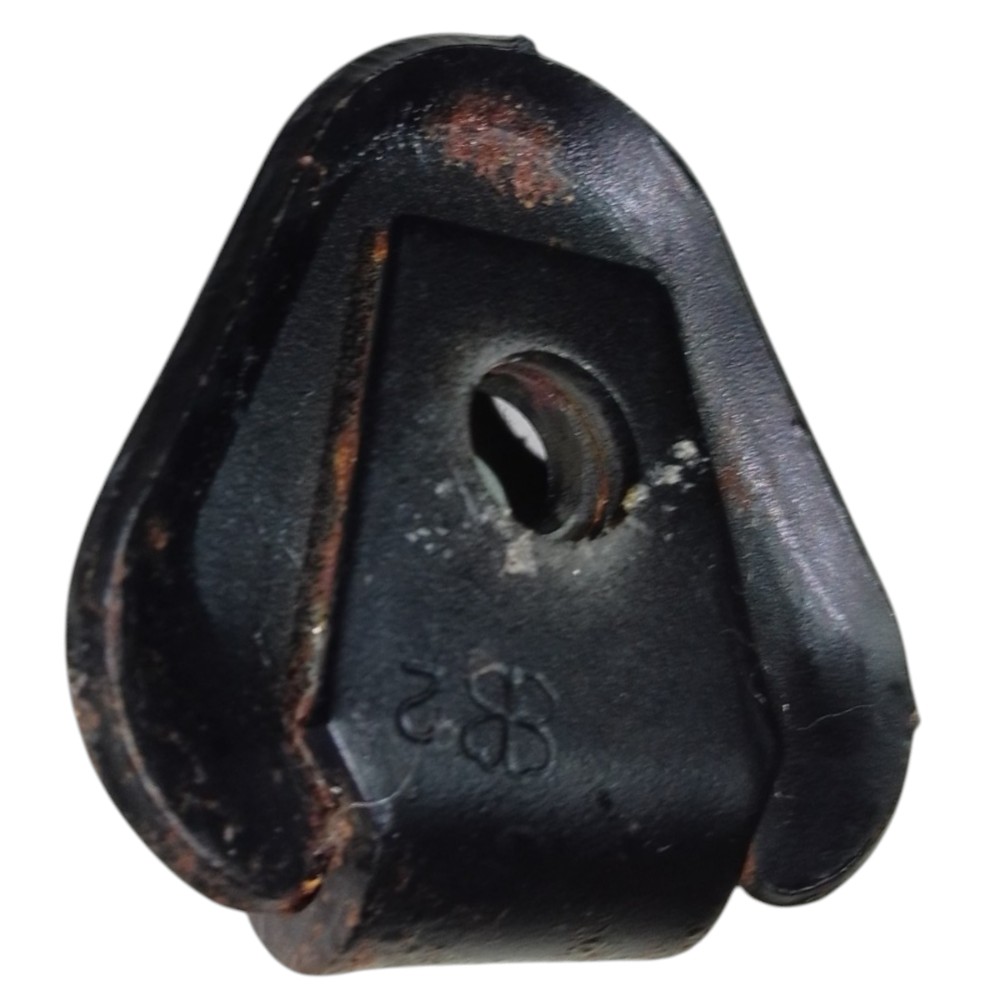 Ancla Gancho Cajuela Chevrolet Blazer 1997 Original Preto 5