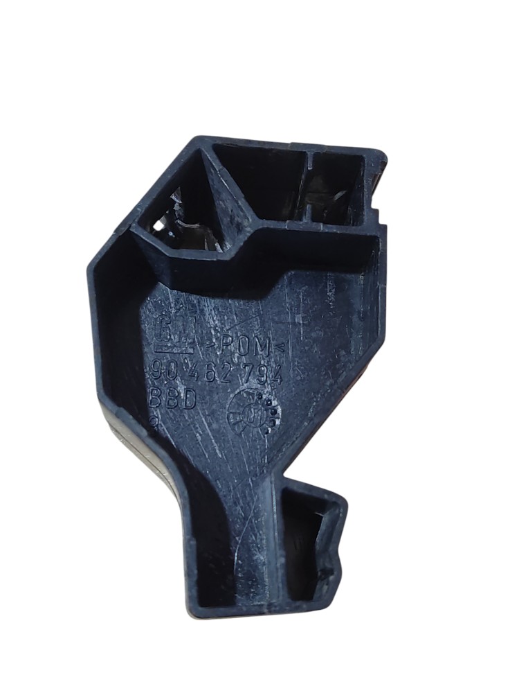 Suporte Cobertura Soleira Direita Chevrolet Vectra 1997/2004 Preto
