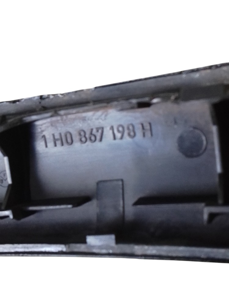 Moldura Puxador Porta Dianteira Direita Vw Golf 1995 A 2000 Preto 6