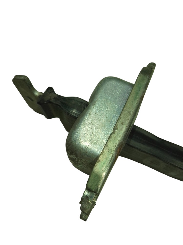 Limitador Porta Dianteira Direita Nissan March 2011 2015 2