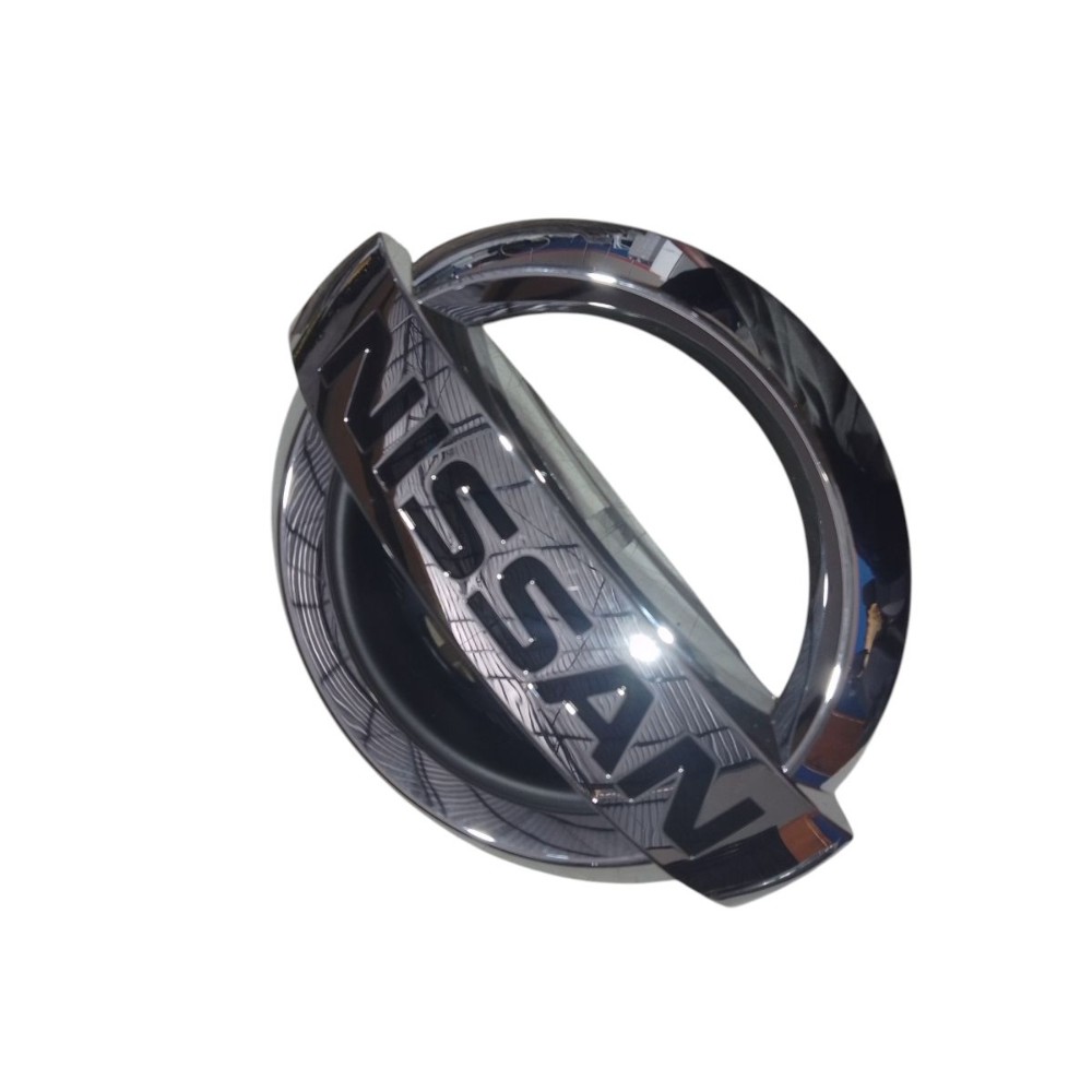 Emblema original Nissan sentra kicks dianteiro 2023
