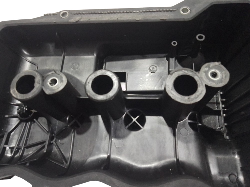 Tampa Válvula 1.0 Renault Kwid 2017 A 2023 Preto 8