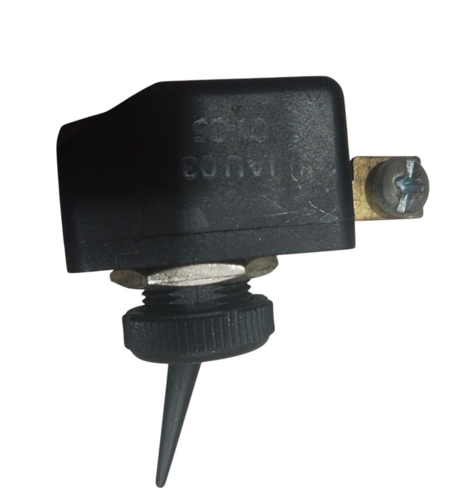 Botão interruptor alavanca unipolar 3a220v 6a127v Preto