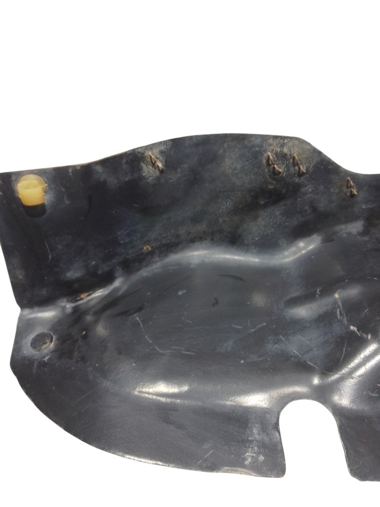 Protetor Polia Motor Direito Fiat Uno Fiorino Prêmio 85/10 8