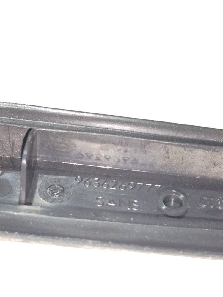 Difusor Ar Traseiro Xsara Picasso 2000 A 2012 Original 8