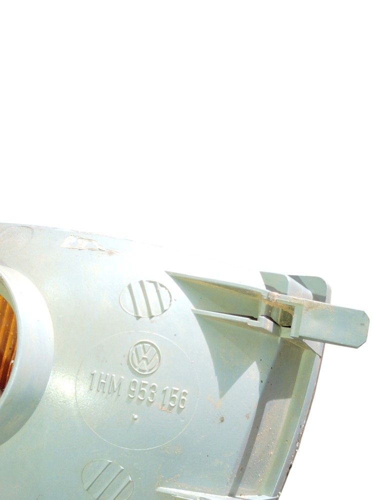 Pisca Parachoque Dianteiro Direito Volkswagen Golf 1996/2000 Cinza 8