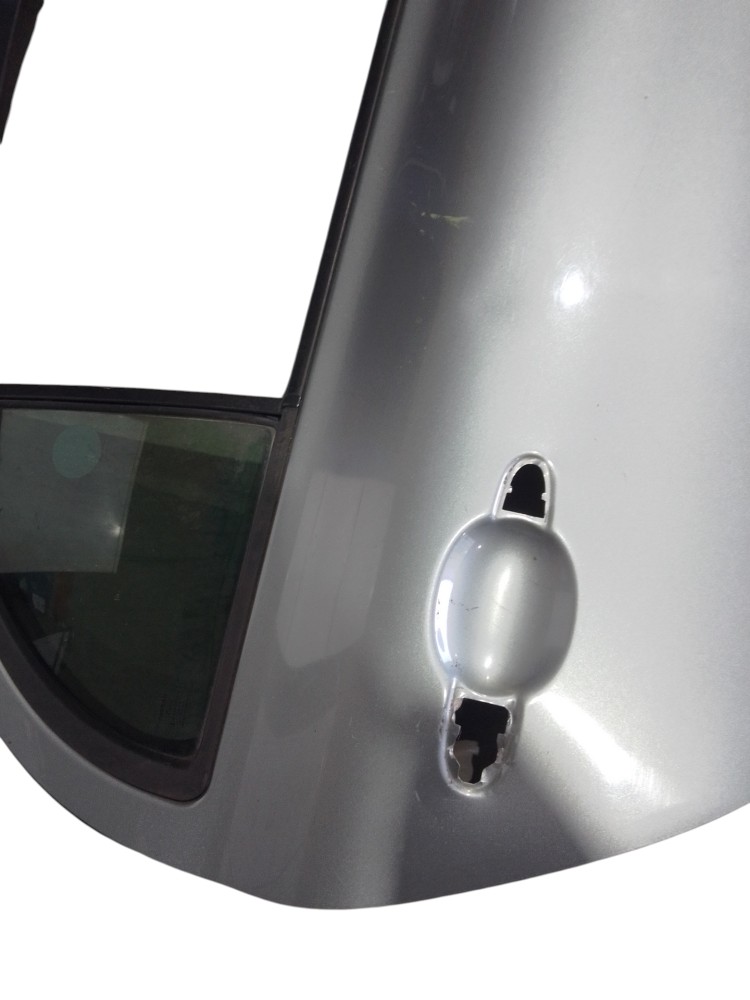 Porta traseira Direita Nissan March 2011 2019 5