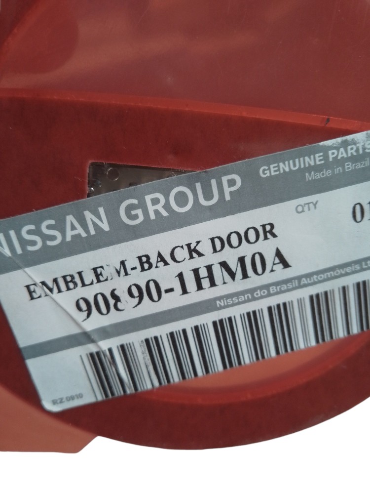 Emblema Tampa Traseira Nissan March 2012 A 2019 Cromado Cromado 7