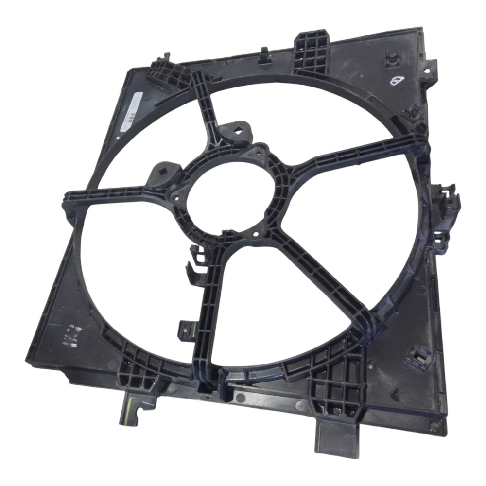 Defletor Ventoinha Radiador Nissan March versa 11/13 214031h 4