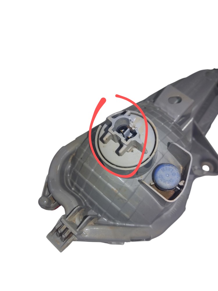 Lanterna Luz Neblina Yaris Sedan 2018/2023 Esquerdo/motorista 6