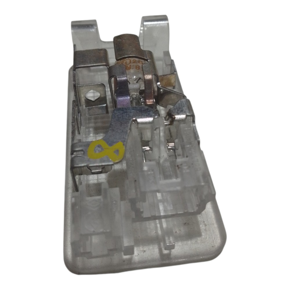 Luz porta cortesia interna malas RENAULT SANDERO LOGAN 2015/ 4