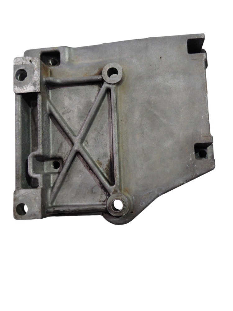 Suporte compressor ar condicionado Xsara Picasso 2006/2012 5