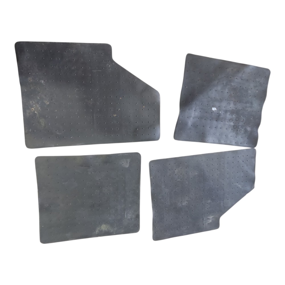Kit Tapete Automotivo Equipage Preto 6