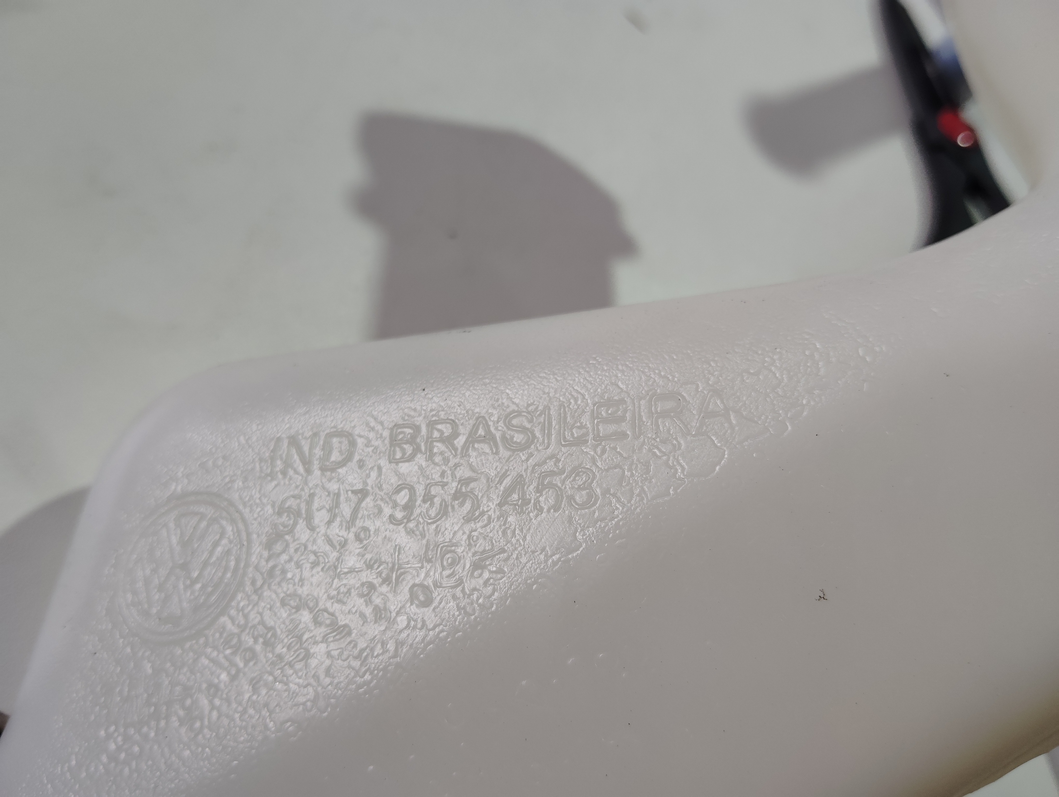 Reservatorio Dagua Parabrisa Fox Gol Space Voyage Saveiro Branca 3