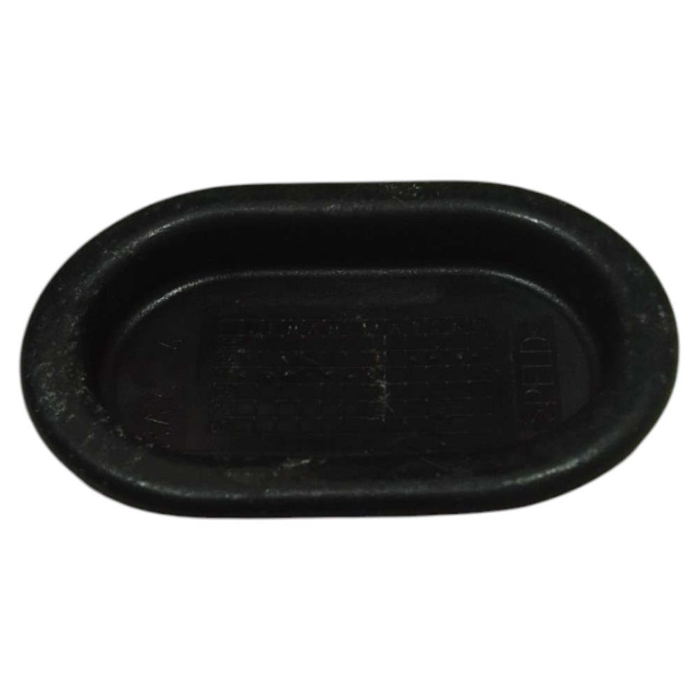 Tampa Vedação Assoalho Fiat Uno Mille 2005 / 2006 Oval 3