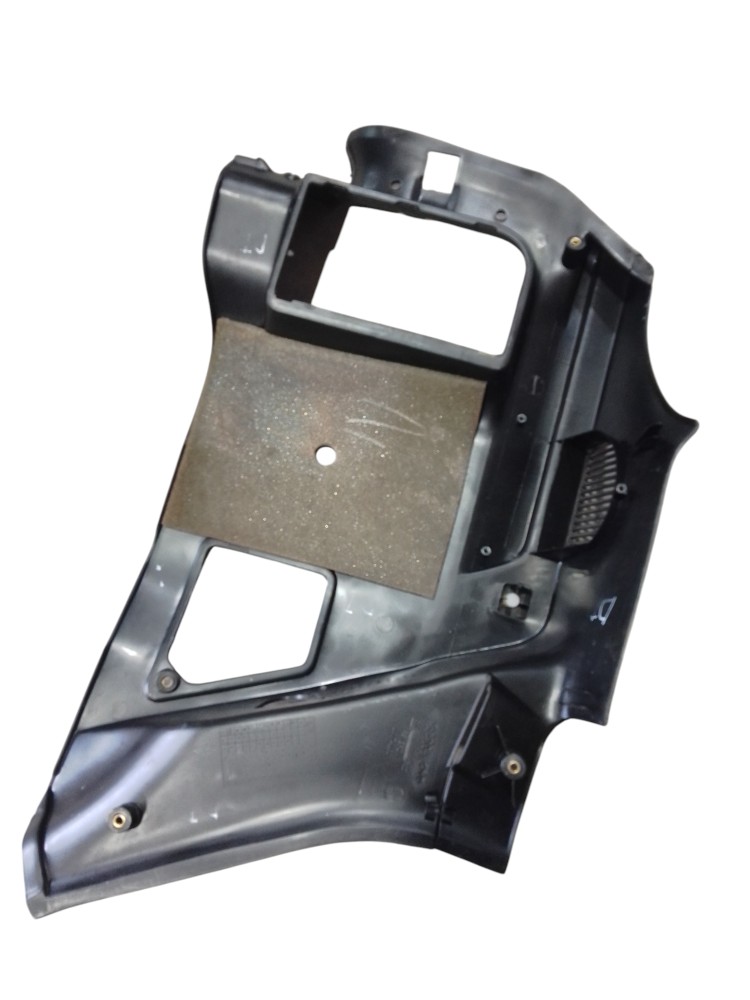Suporte Bagagito T Direito Chevrolet Corsa Millenium 2001 02 Preto