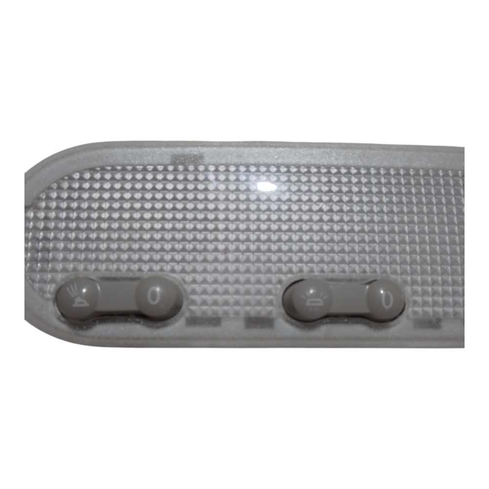 Luz Cortesia Renault Sandero 2015 2