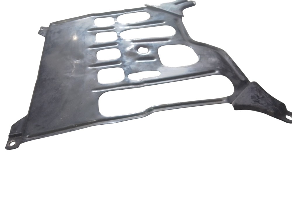 Protetor Carter Chevrolet Onix Prisma Cobalt 2012 2022 6